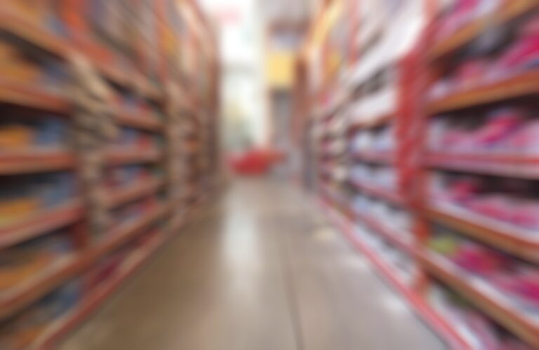 Blurred supermarket scene